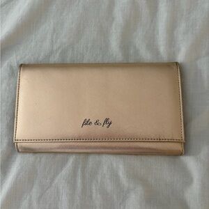 (File & Fly) Travel wallet
